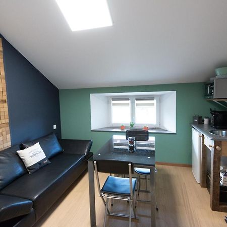 La Chambre Des Carrelets Montigny-sur-l'Ain Esterno foto
