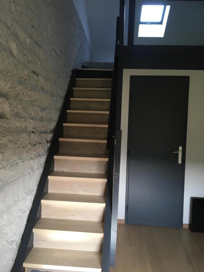 La Chambre Des Carrelets Montigny-sur-l'Ain Esterno foto