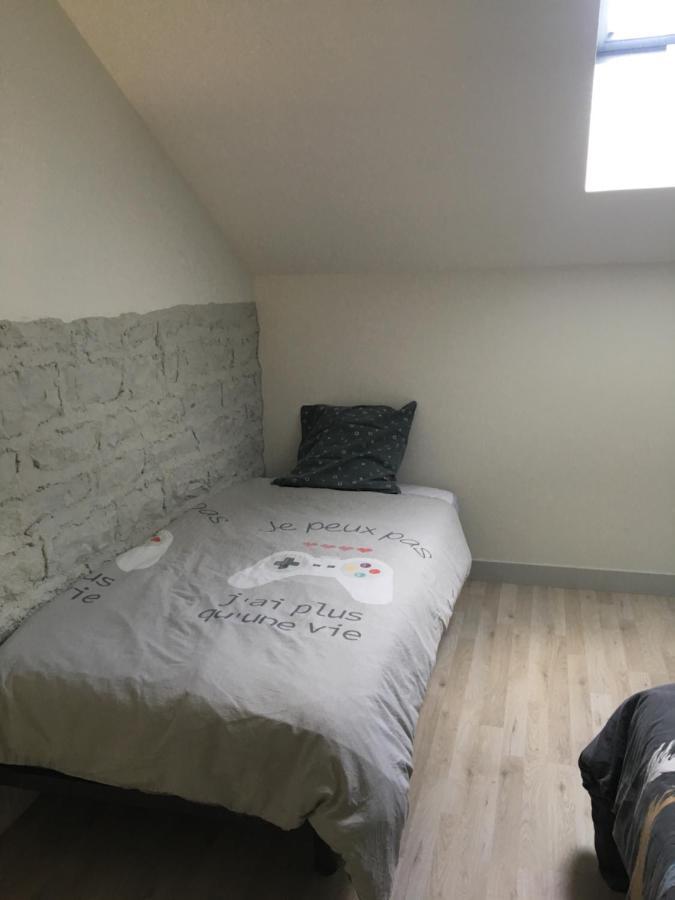 La Chambre Des Carrelets Montigny-sur-l'Ain Esterno foto
