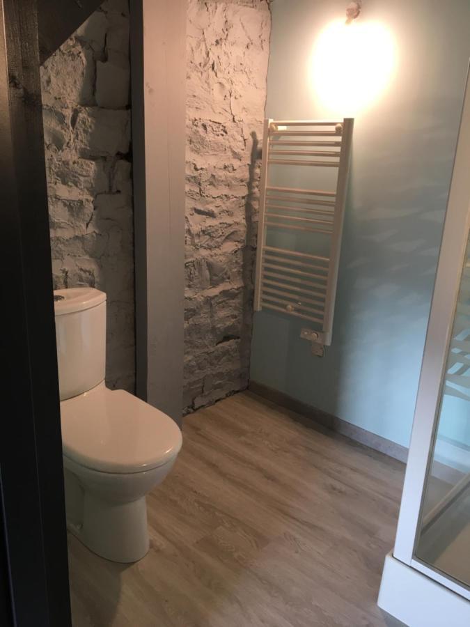 La Chambre Des Carrelets Montigny-sur-l'Ain Esterno foto