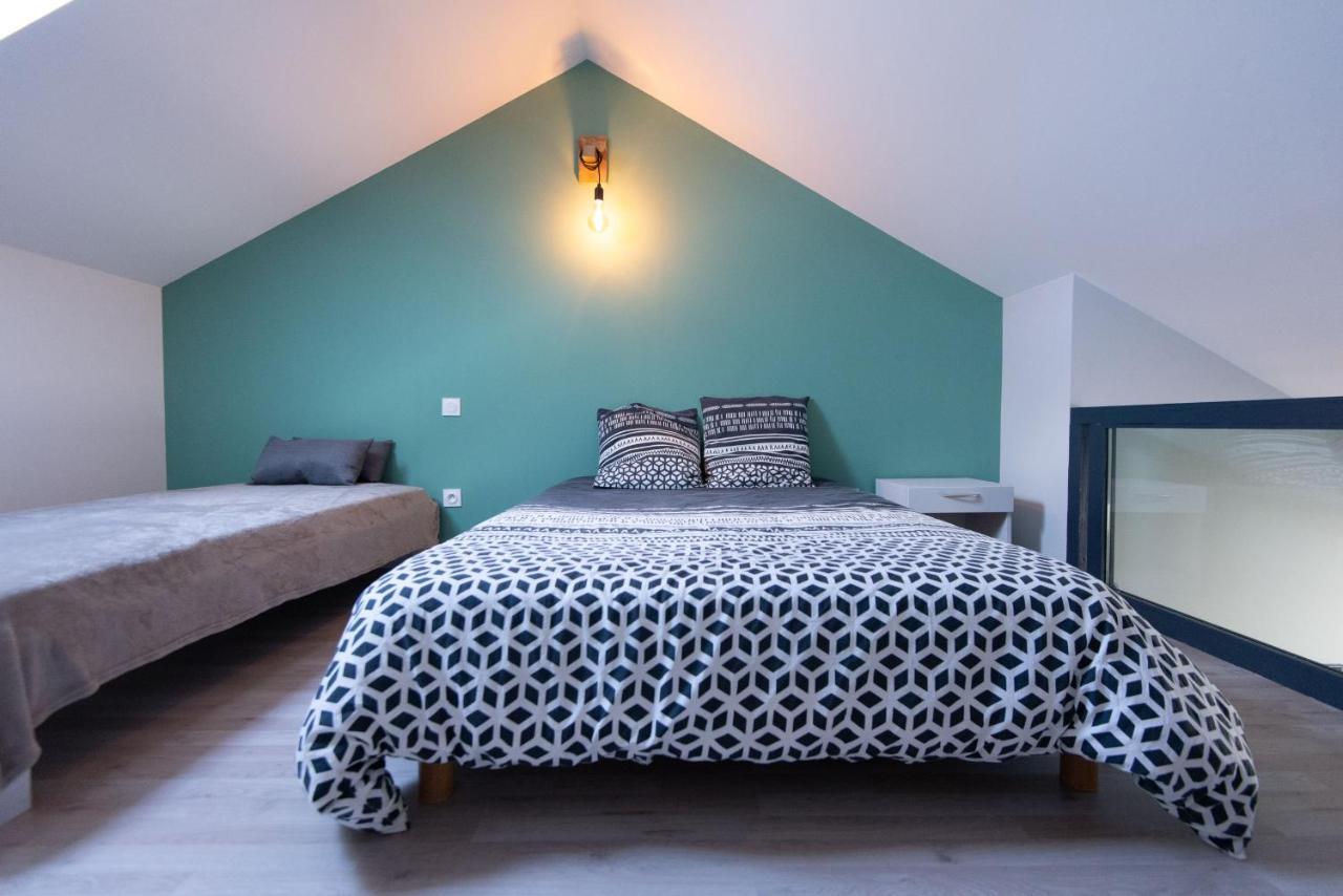 La Chambre Des Carrelets Montigny-sur-l'Ain Esterno foto