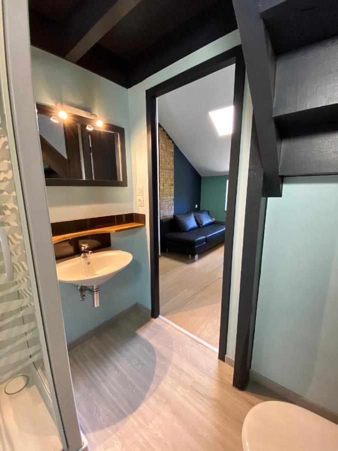 La Chambre Des Carrelets Montigny-sur-l'Ain Esterno foto